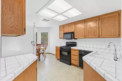 4421 Limnos Court, Elk Grove, CA 95758 - Photo 11