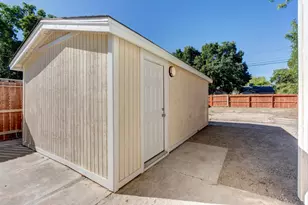 828 W 23rd St, Merced, CA 95340 - Photo 35