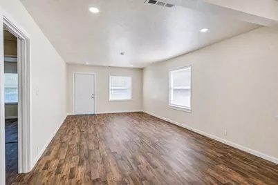 828 W 23rd Street, Merced, CA 95340 - Photo 9