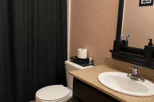 455 Cherry Ln, Manteca, CA 95337 - Photo 9
