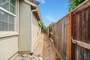 207 Marina Ln, Waterford, CA 95386 - Photo 35