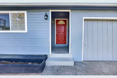 5604 Bonniemae Way, Sacramento, CA 95824 - Photo 3
