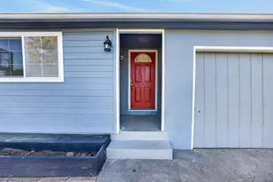 5604 Bonniemae Way, Sacramento, CA 95824 - Photo 3