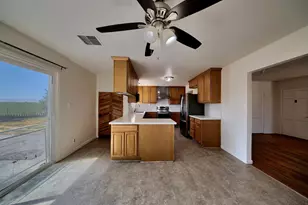 7878 W Howard Rd, Stockton, CA 95206 - Photo 11