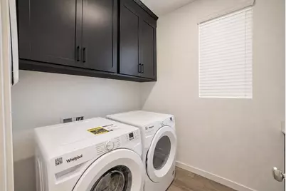 1554 N Central Parkway, Mountain House, CA 95391 - Photo 11