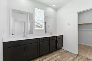 1043 Ginkgo Cir, Davis, CA 95618 - Photo 7