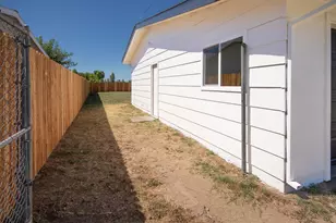 1960 10th Ave, Olivehurst, CA 95961 - Photo 29