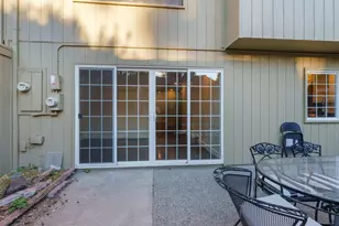 1310 Commons Dr, Sacramento, CA 95825 - Photo 19