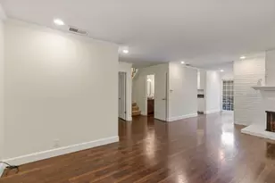 1310 Commons Dr, Sacramento, CA 95825 - Photo 11