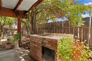 802 Pine St, Manteca, CA 95336 - Photo 21