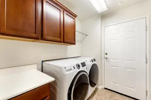 24 S Alonsa Ln, Mountain House, CA 95391 - Photo 21