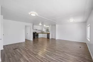 Amberglen Dr, Sacramento, CA 95823 - Photo 11
