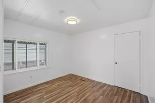 Amberglen Dr, Sacramento, CA 95823 - Photo 15