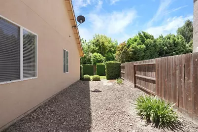 1800 St Mayeul Drive, Modesto, CA 95356 - Photo 41