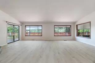 19617 Victoria Dr, Grass Valley, CA 95949 - Photo 13