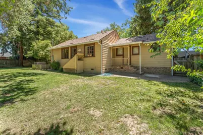 2221 Sierra Boulevard, Sacramento, CA 95825 - Photo 25