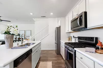 8800 Ariston Lane, Elk Grove, CA 95758 - Photo 17