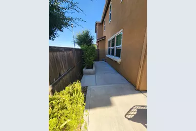 8800 Ariston Lane, Elk Grove, CA 95758 - Photo 49