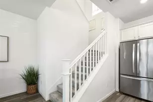 8800 Ariston Ln, Elk Grove, CA 95758 - Photo 21