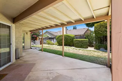 1033 Deerfield, Merced, CA 95340 - Photo 7