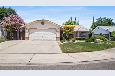 1033 Deerfield, Merced, CA 95340 - Photo 1