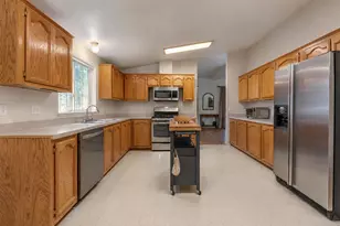 27765 Inspiration Dr, Pioneer, CA 95666 - Photo 15