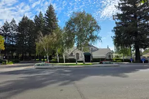 3867 Bridlewood Cir, Stockton, CA 95219 - Photo 31