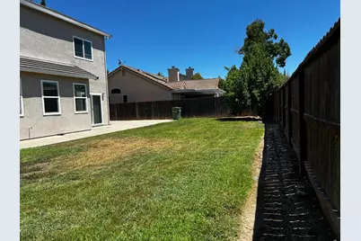 948 Lake Park Avenue, Galt, CA 95632 - Photo 29