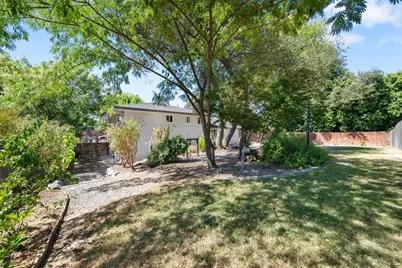 7575 Red Bud Road, Granite Bay, CA 95746 - Photo 37