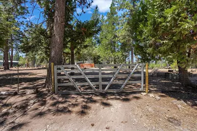 18366 Pine Bark Drive, Mokelumne Hill, CA 95245 - Photo 17