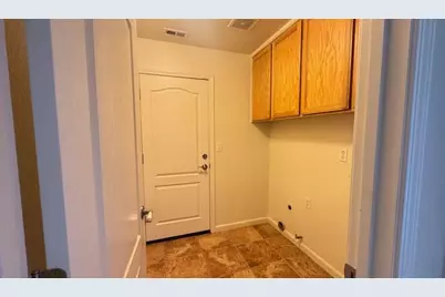 5509 Pountsmonth Drive, Salida, CA 95368 - Photo 17