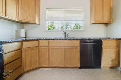 2103 W Solis Street, Merced, CA 95348 - Photo 11
