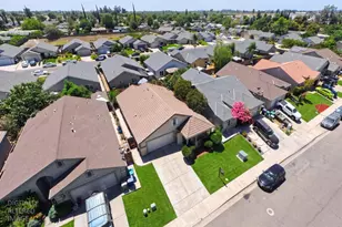 2103 W Solis St, Merced, CA 95348 - Photo 27