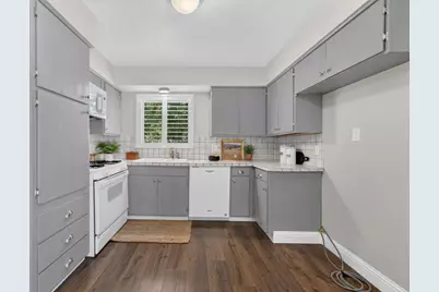 6818 Van Maren Lane, Citrus Heights, CA 95621 - Photo 13