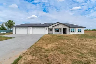 36328 Hwy 145, Madera, CA 93636 - Photo 1
