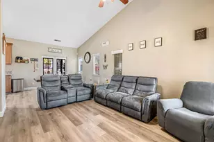 6336 W Wrenwood Ln, Fresno, CA 93723 - Photo 5