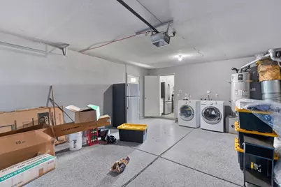 832 W 8th Street, Stockton, CA 95206 - Photo 37