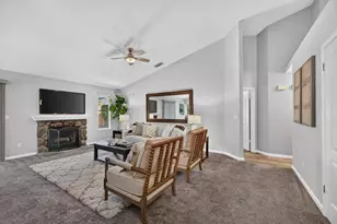821 N Hill Way, Sacramento, CA 95838 - Photo 7