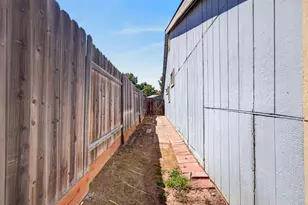 821 N Hill Way, Sacramento, CA 95838 - Photo 39