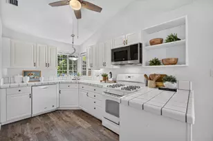 821 N Hill Way, Sacramento, CA 95838 - Photo 11
