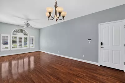 2806 Maybrook Drive, Sacramento, CA 95835 - Photo 3