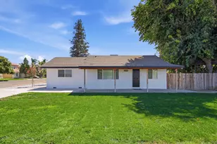 6244 Robin Ave, Livingston, CA 95334 - Photo 1