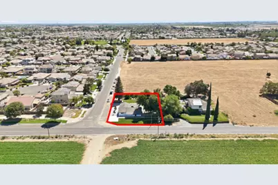 6244 Robin Avenue, Livingston, CA 95334 - Photo 37