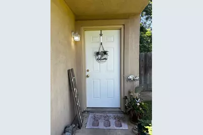 110 McFarland Street, Galt, CA 95632 - Photo 3