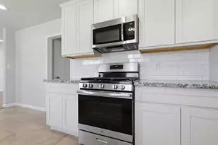 496 Bell Ave, Yuba City, CA 95991 - Photo 13