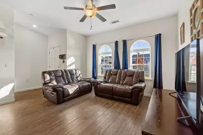 1237 E Orange Street, Avenal, CA 93204 - Photo 7