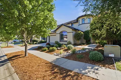 5533 Dunlay Dr, Sacramento, CA 95835 - Photo 1