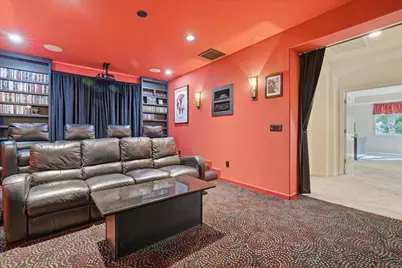 5533 Dunlay Dr, Sacramento, CA 95835 - Photo 45