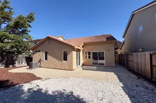 1570 Arcola Ave, Sacramento, CA 95835 - Photo 5