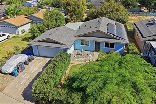 1105 Juniper Dr, Willows, CA 95988 - Photo 3